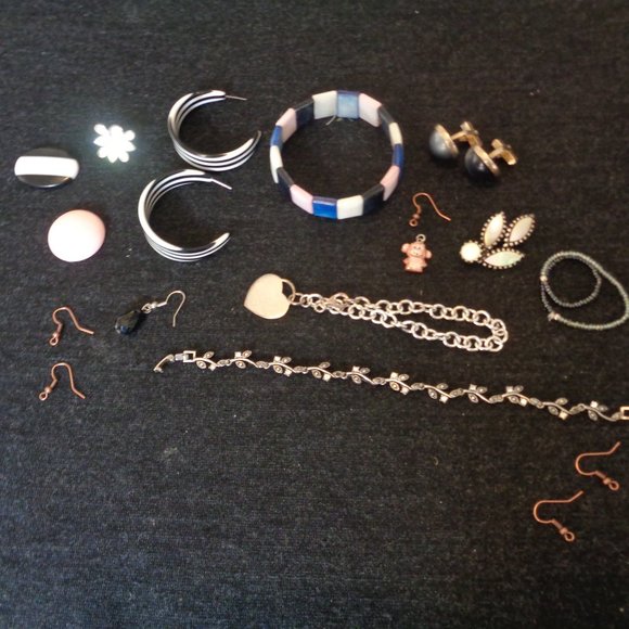 RETRO JEWELRY PART AND PIECES BUNDLE
